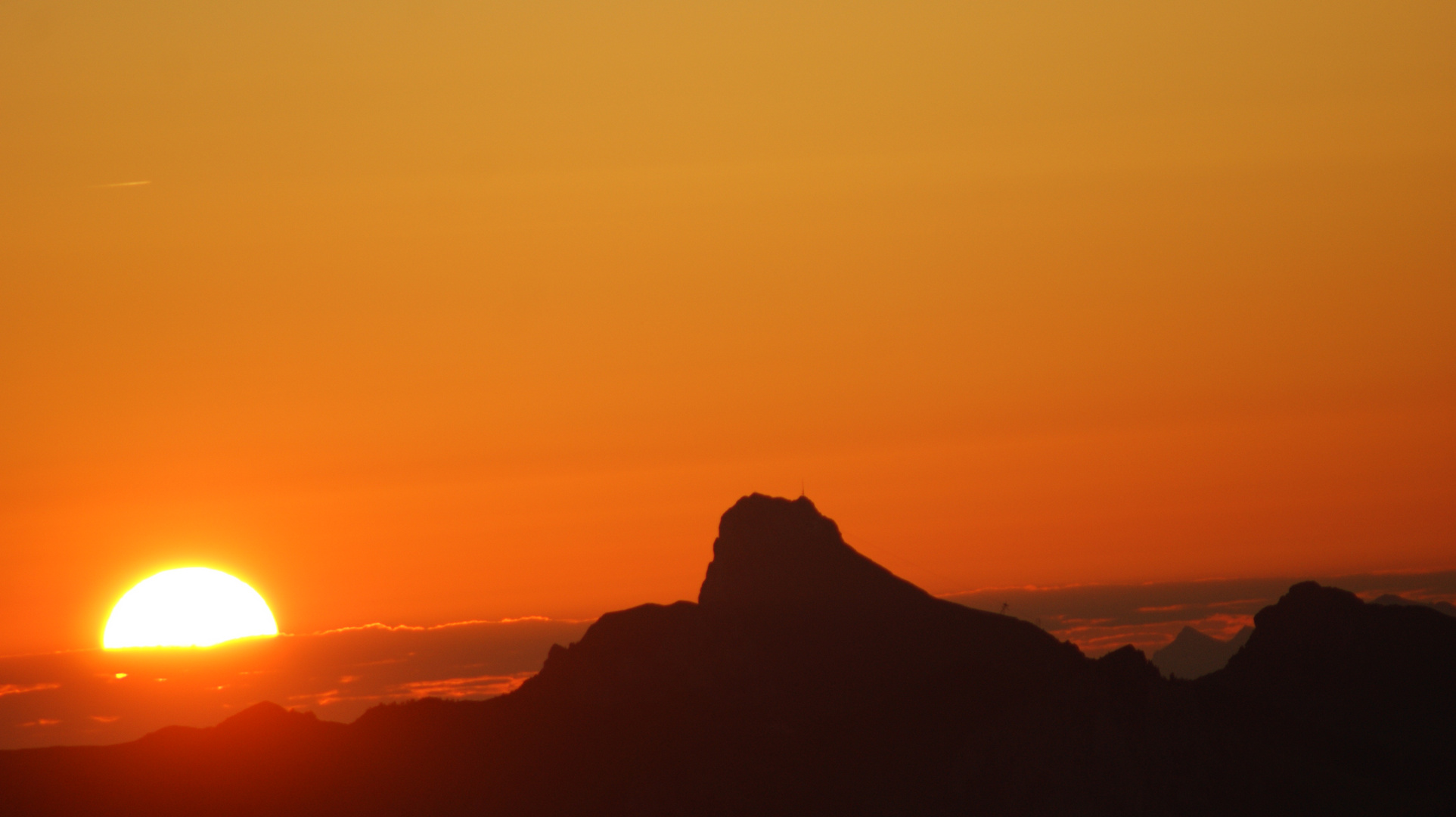 levé de soleil sur les hauteurs