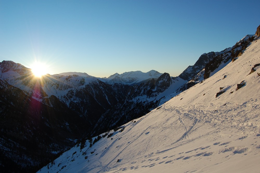 Lever de soleil dans les Pyrénées espagnoles