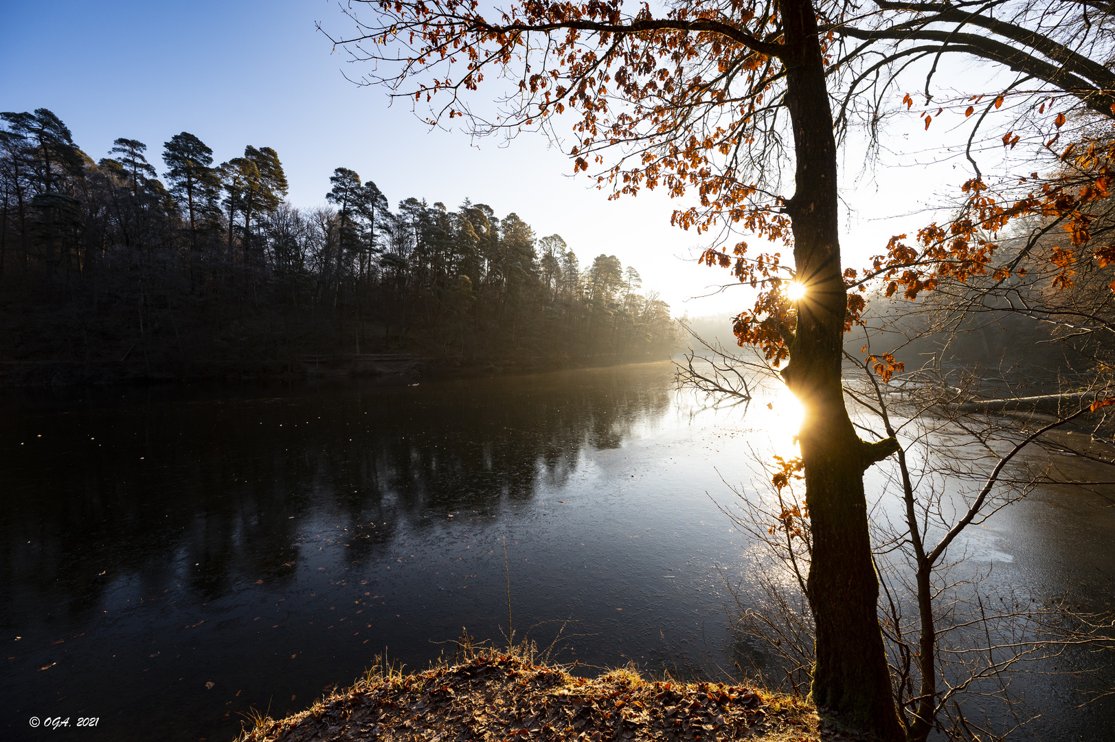 Lever de soleil hivernal sur Bärensee