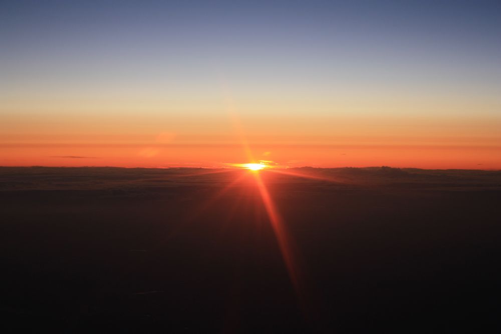 lever de soleil pris d'un avion