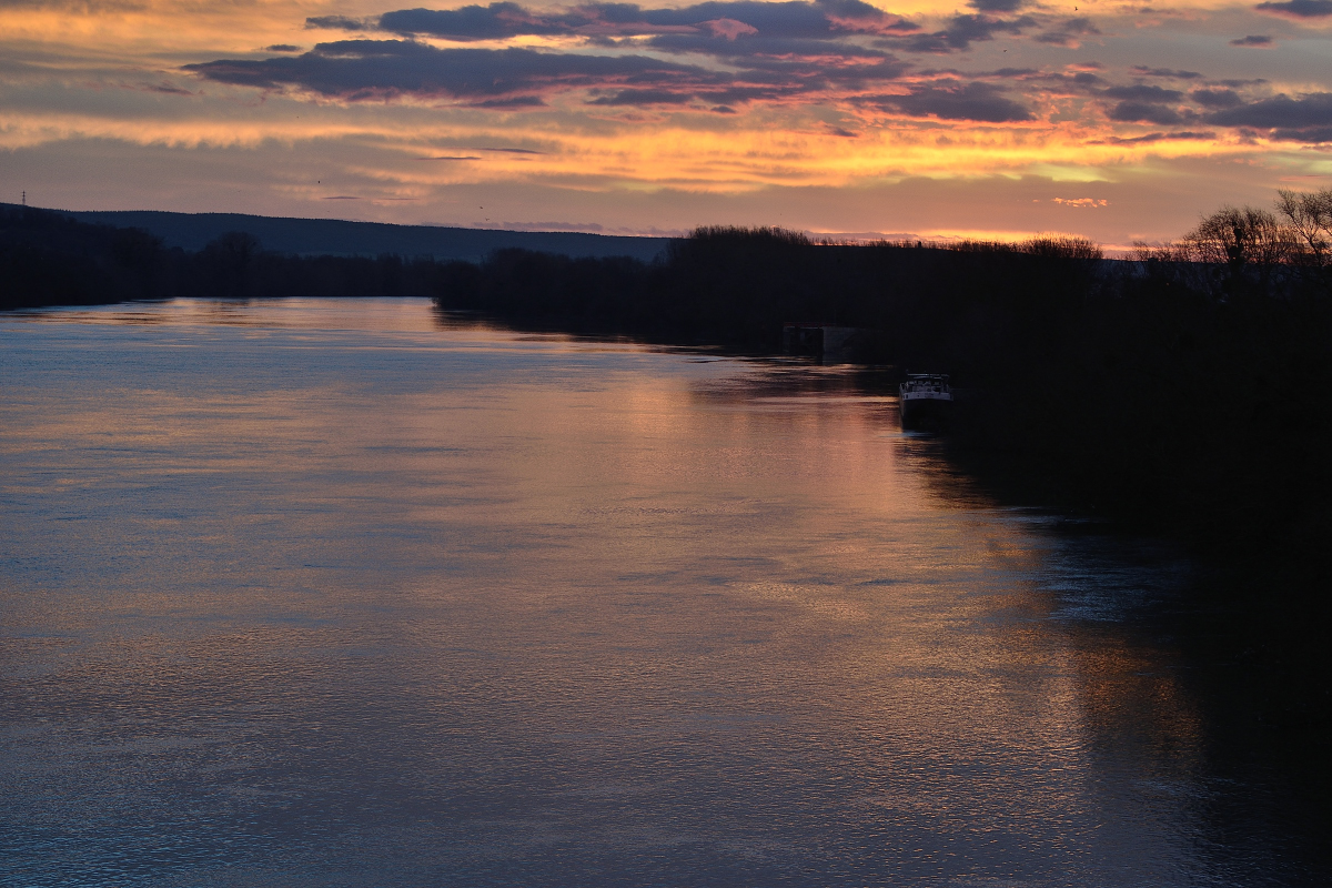 Lever de soleil sur la Seine