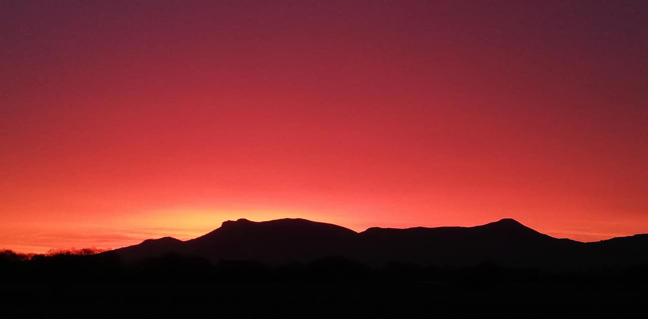 Lever de soleil sur les Monts Auréliens