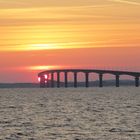 lever du soleil sur le pont de l'ile de Ré