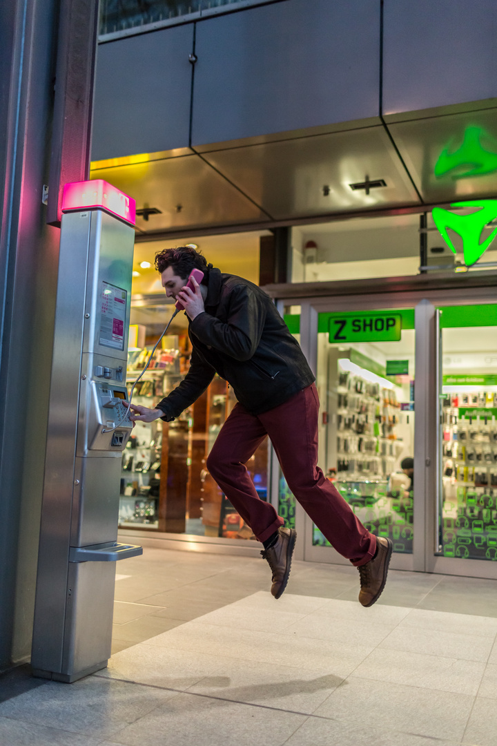 Levitation am Berliner HBF