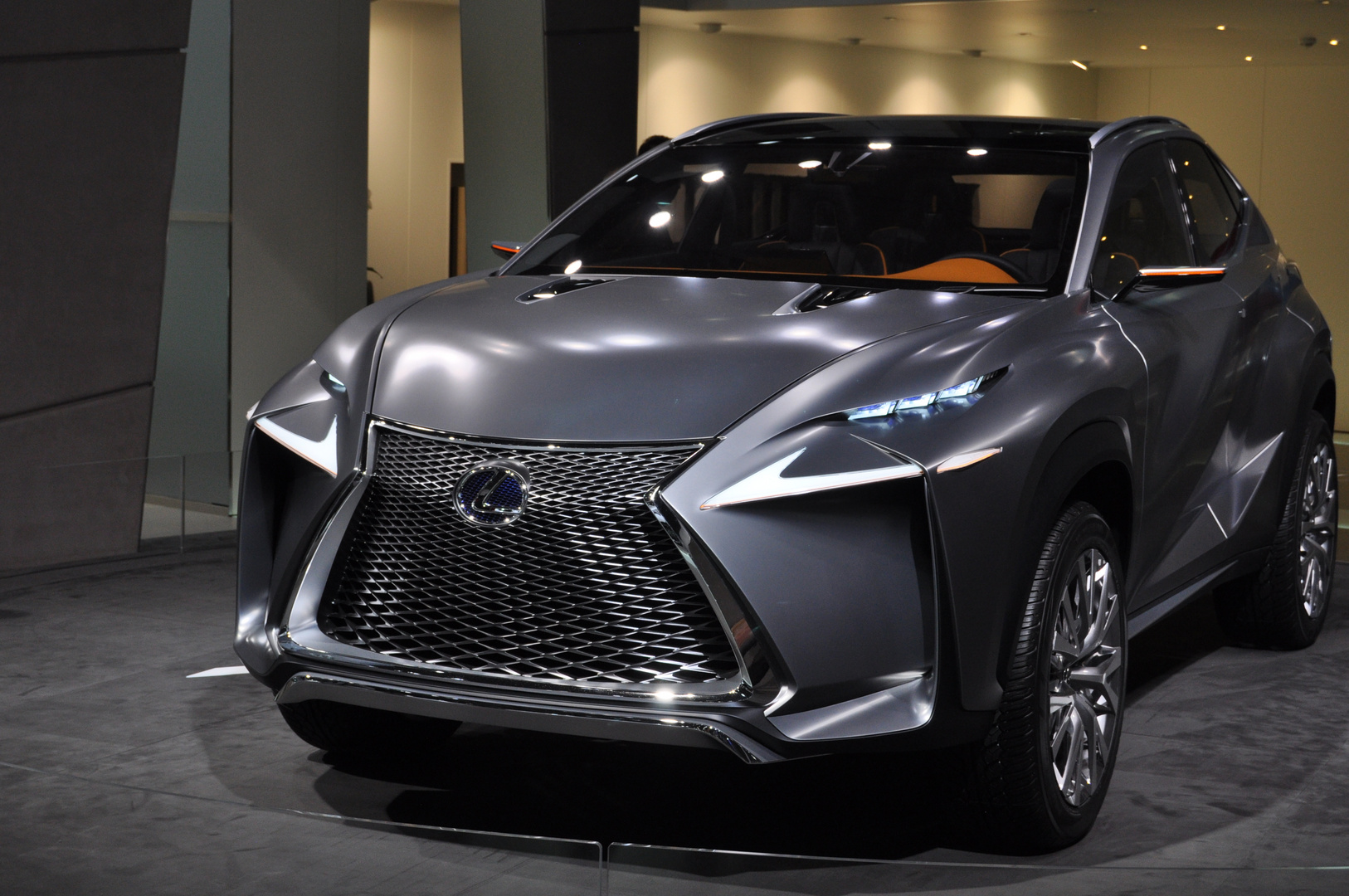 Lexus LF-NX SUV-Concept