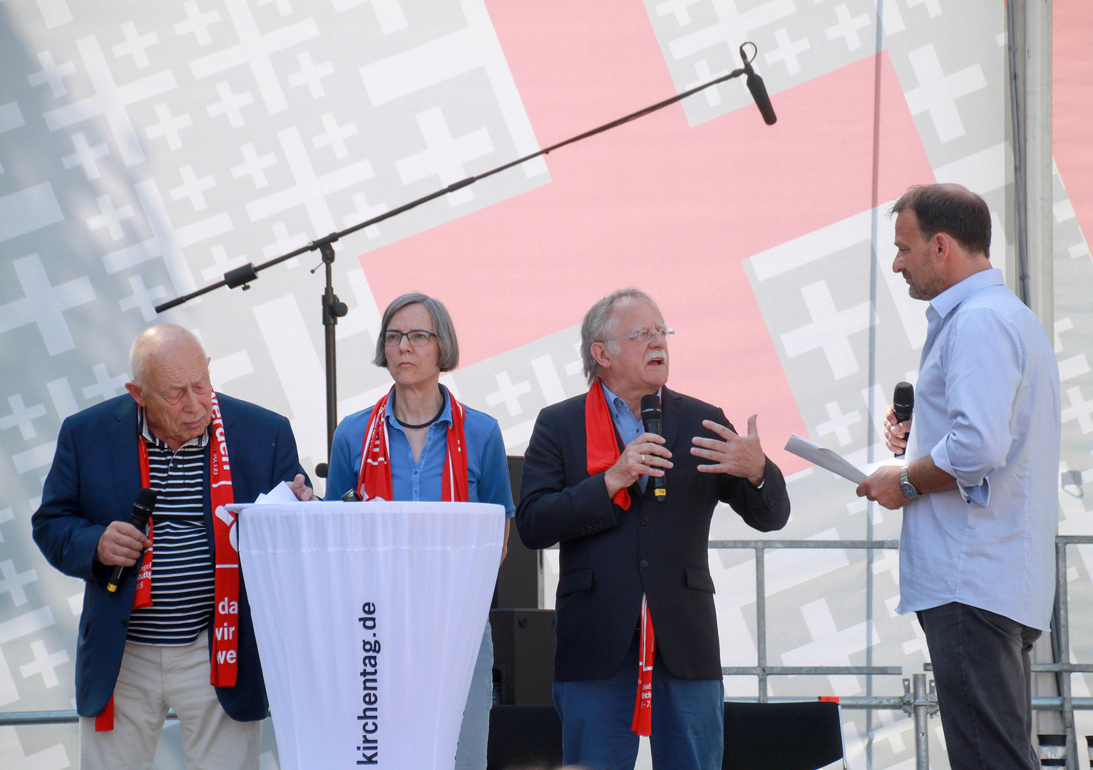 Leyendecker Geissler EvKirchentag Stuttgart15 +Glosse Juni15