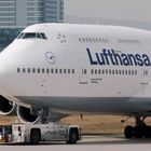 LH Boeing 747-430 (D-ABVW)