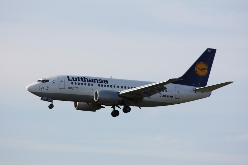 LH D-ABJD im Anflug