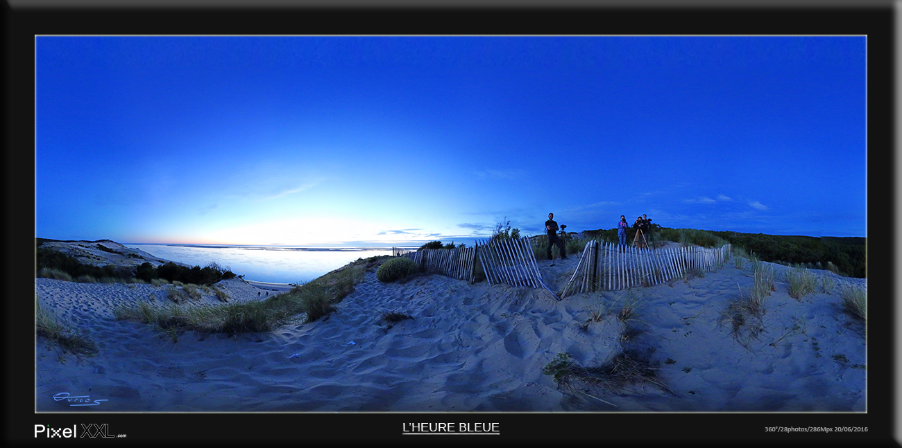 L'heure bleue sur la dune du Pilat et le banc d'Arguin