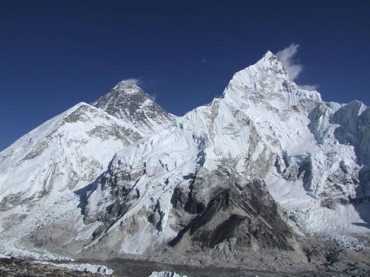 Lhola, Mt. Everest und Nuptse