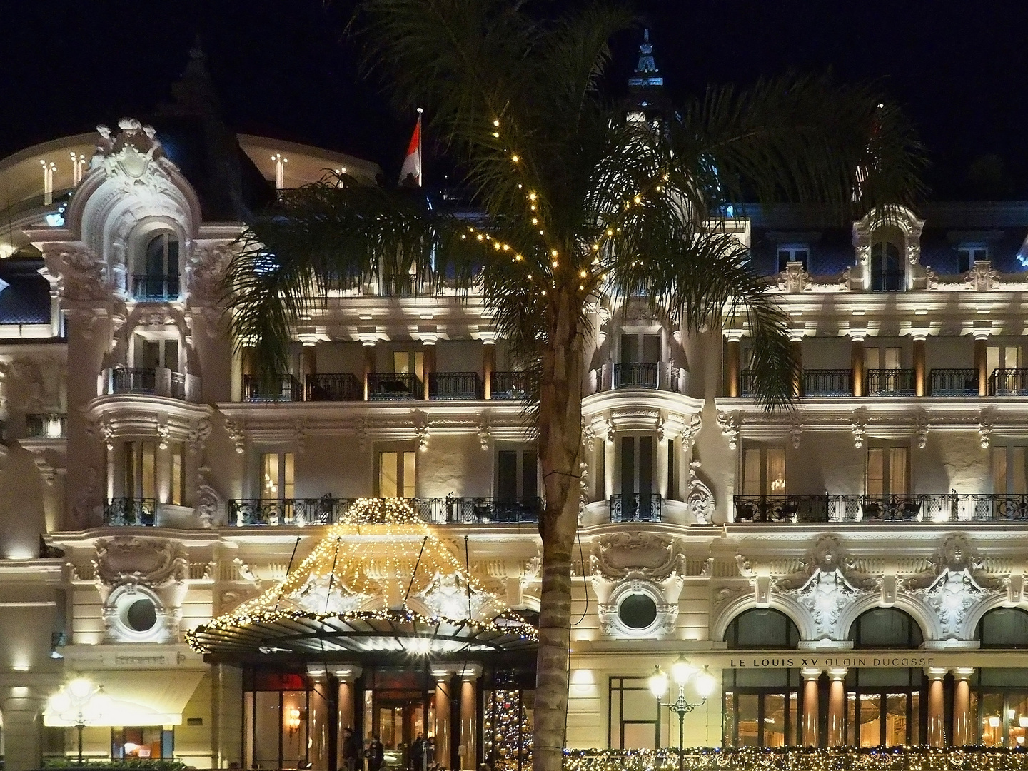 L’Hôtel de Paris  -  Monte-Carlo