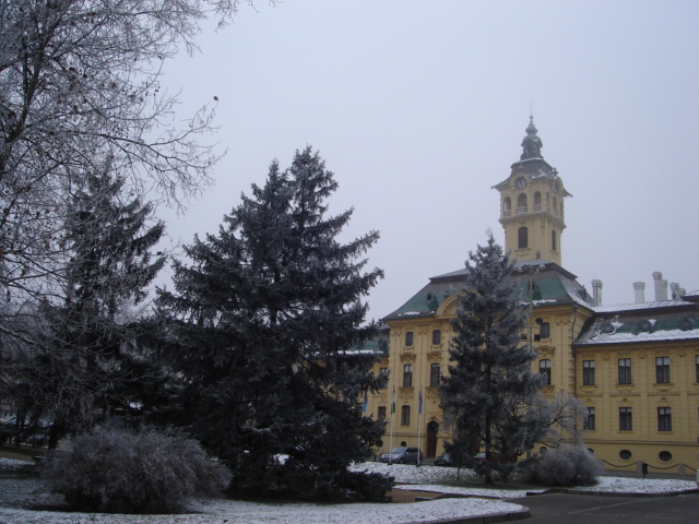 L'Hôtel de Ville sous la neige, Szeged