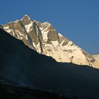 Lhotse-Südwand im Abendlicht.......