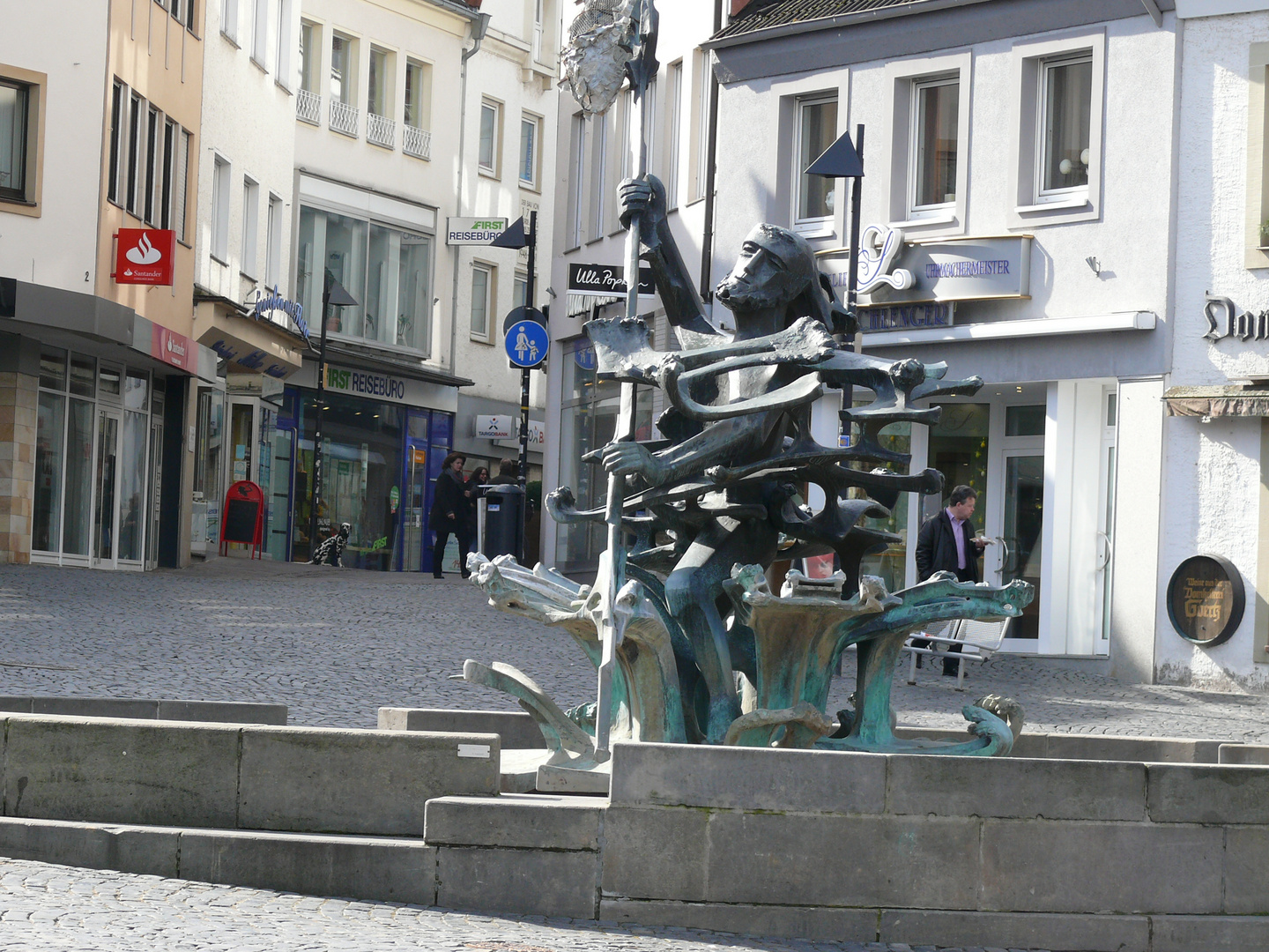 Libori-Brunnen in der Altstadt von Paderborn-März 2013