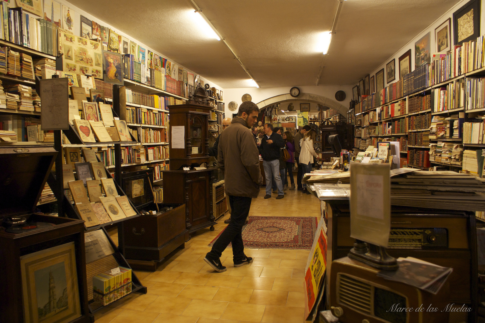 ...Libreria Chemine da Mota...