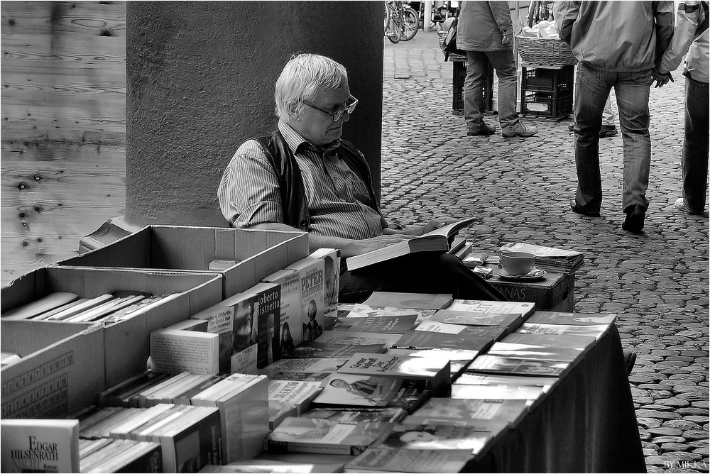 Libri amici, libri magistri.