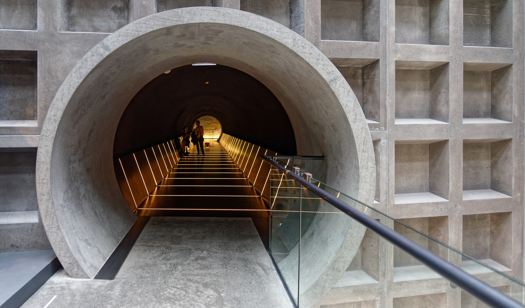 Licht am Ende des Tunnels ?