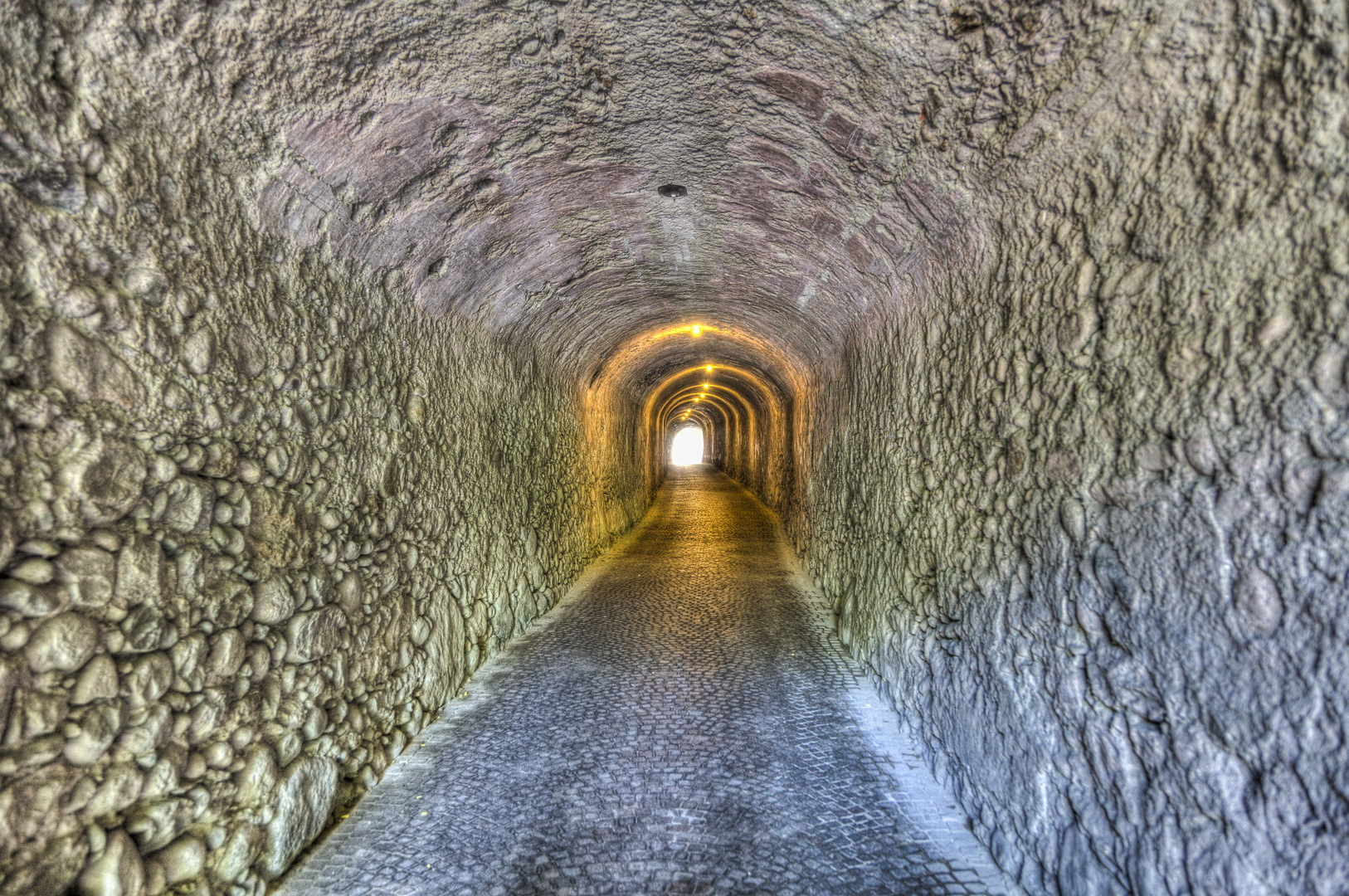 Licht am Ende des Tunnels