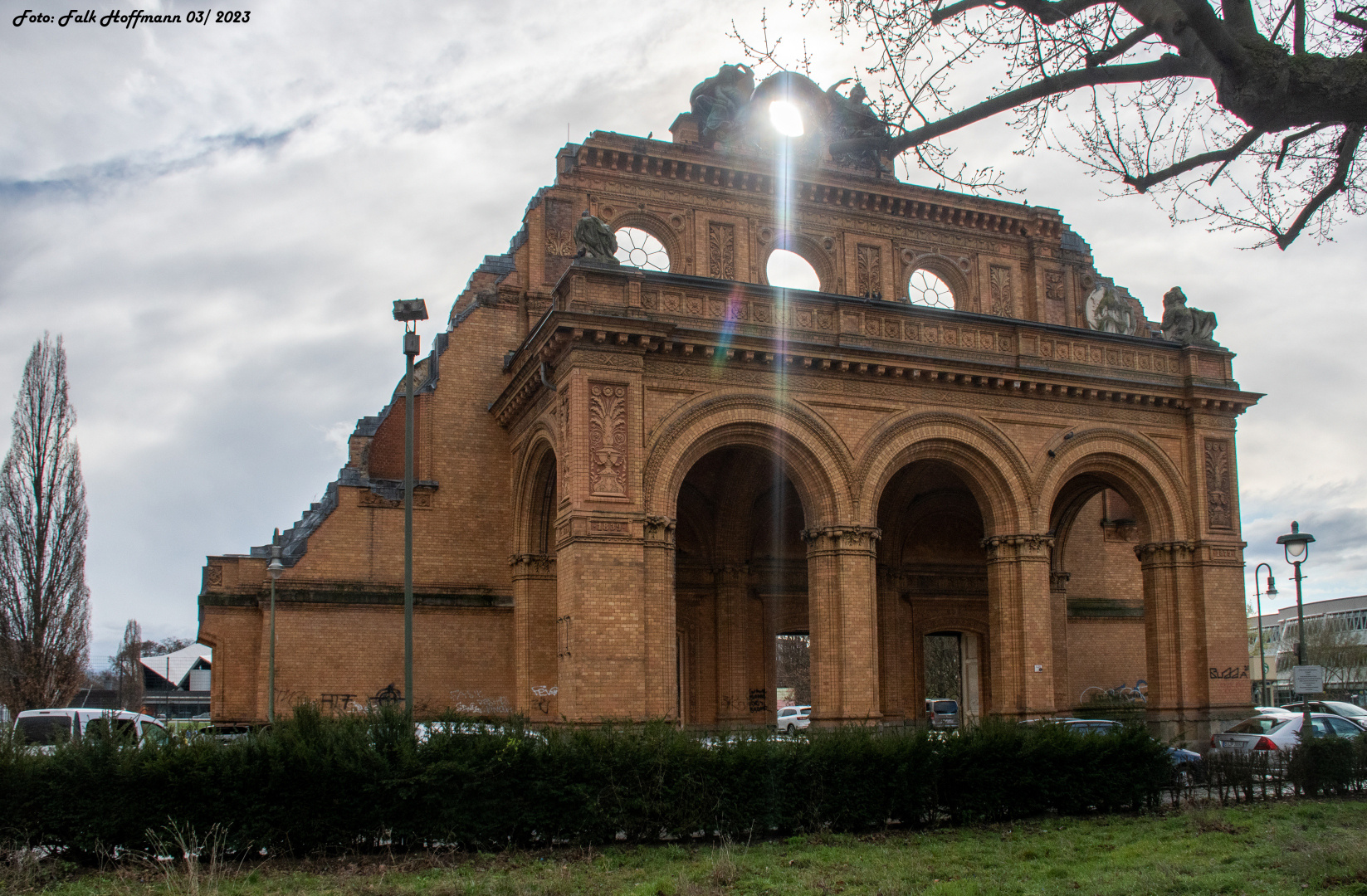 Licht auf die Ruine