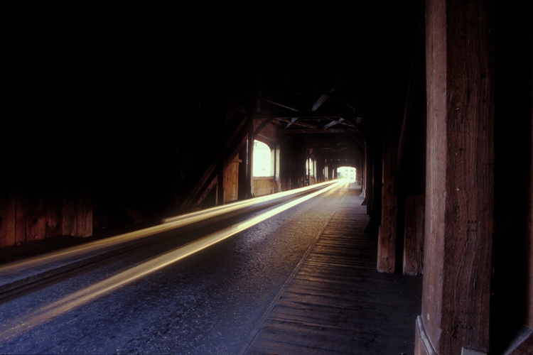 Licht aus dem Ende des Tunnels