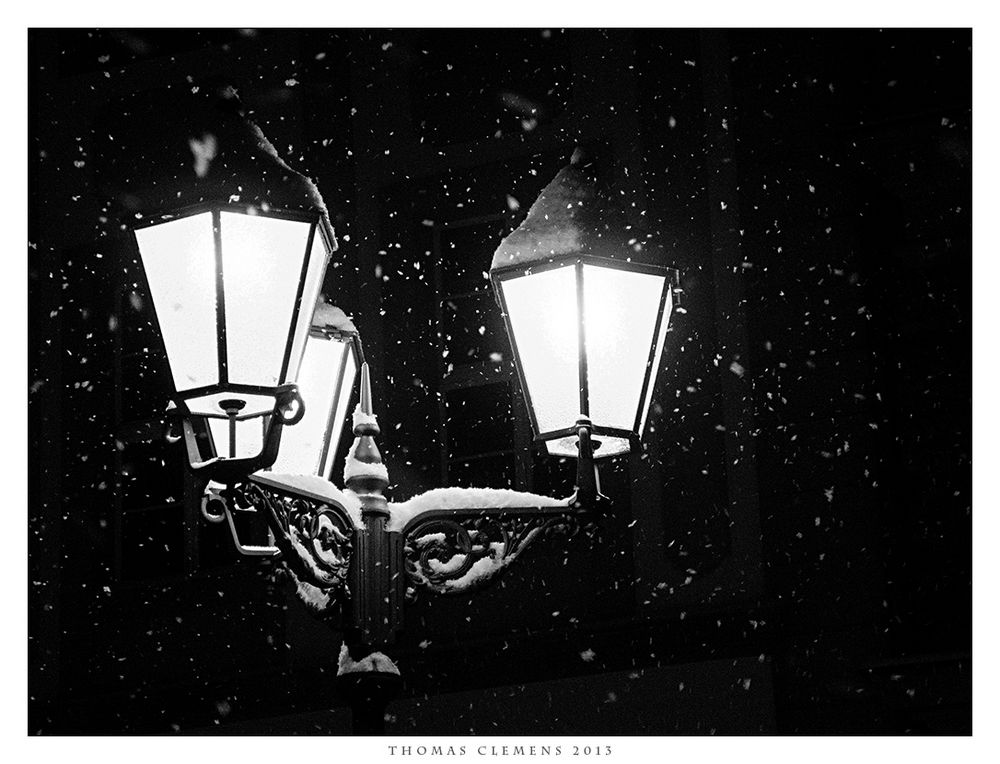 Licht im Dunkeln Foto & Bild architektur, stadtmöbel, beleuchtung Bilder auf Licht im Dunkeln Foto & Bild architektur, stadtmöbel, beleuchtung Bilder auf