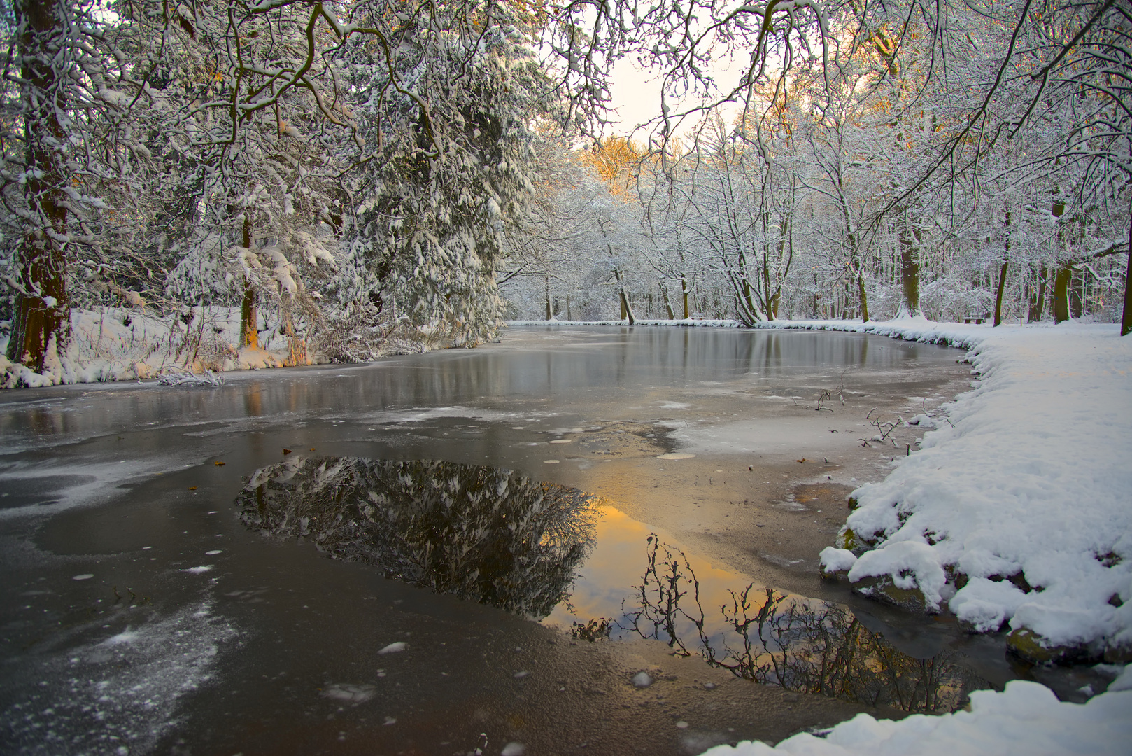 Licht im Schnee