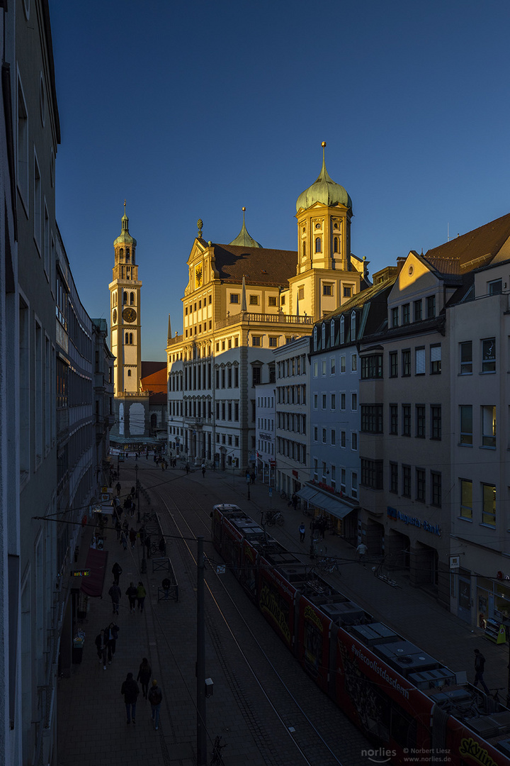 Licht in der Maximilianstraße