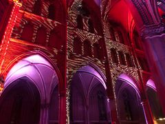 Licht in die Kirche