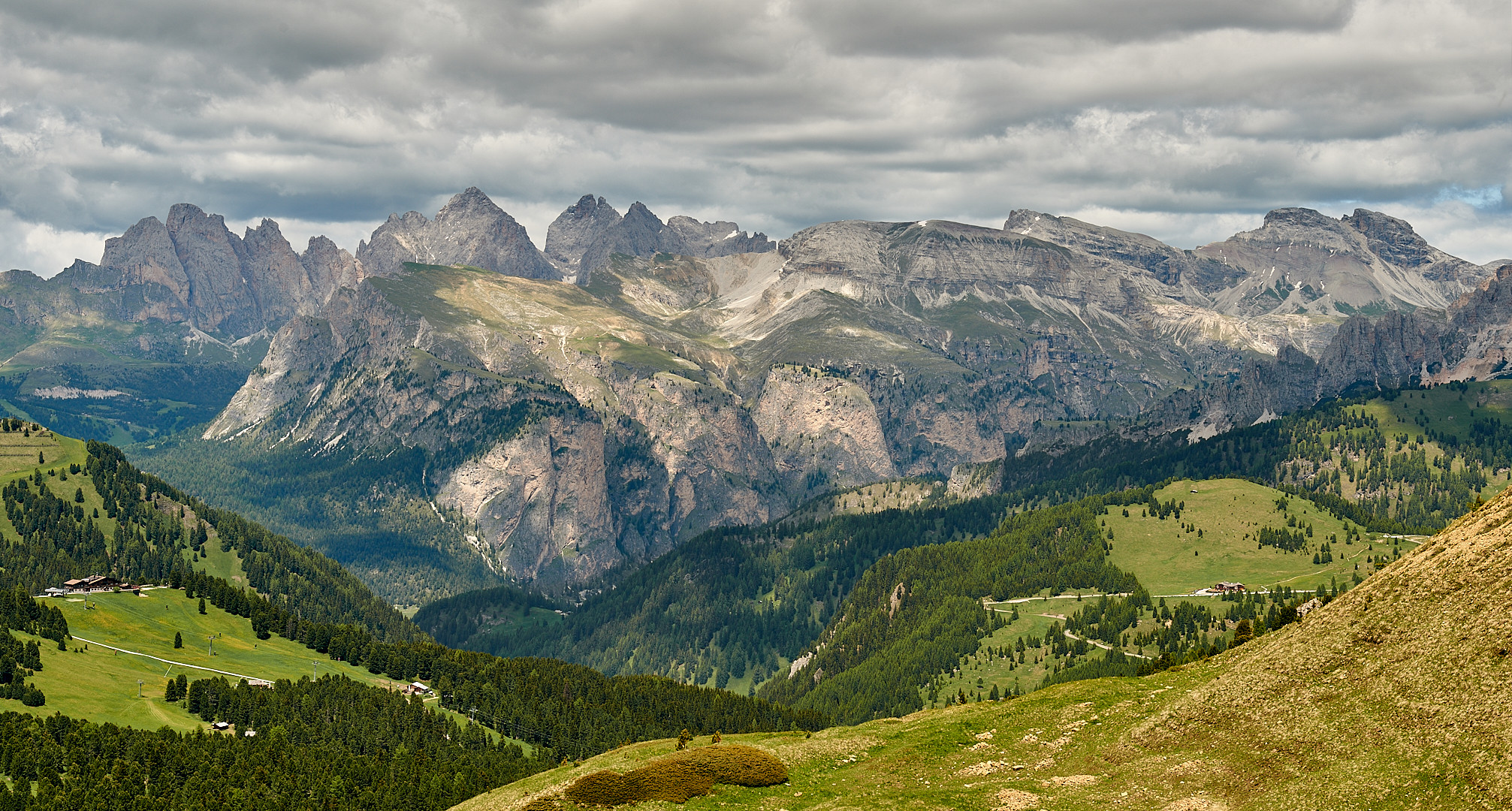 "Licht-Schattenspiel im für mich schönsten Gebirge der Welt."