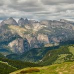 "Licht-Schattenspiel im für mich schönsten Gebirge der Welt."