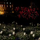 Licht-Skulptur am Tulpenbeet