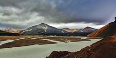 Licht- und Farbenspiel in Landmannalaugar