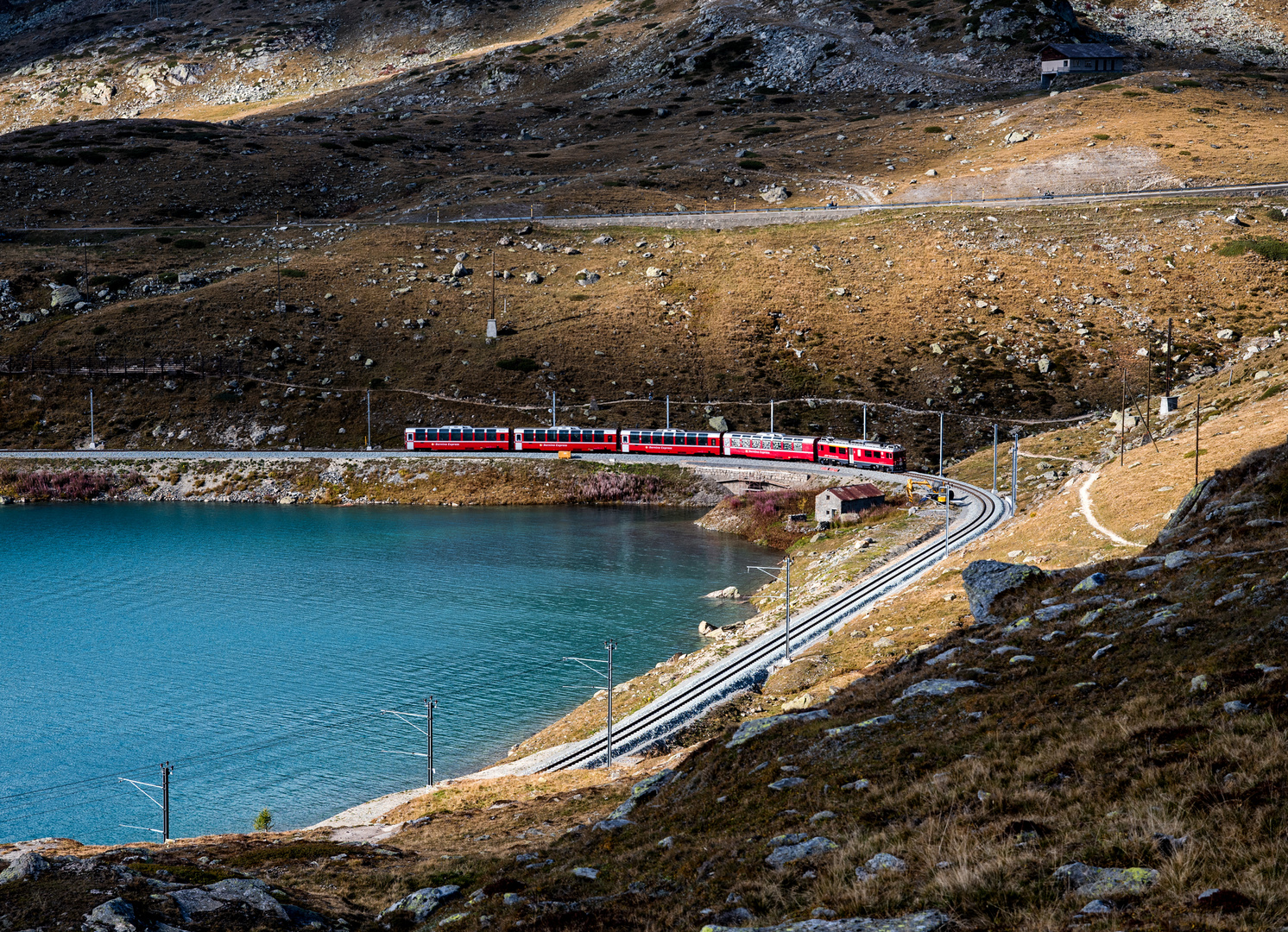 Licht und Schatten am Bernina - III -