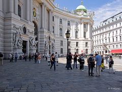 Licht und Schatten am Michaelertor