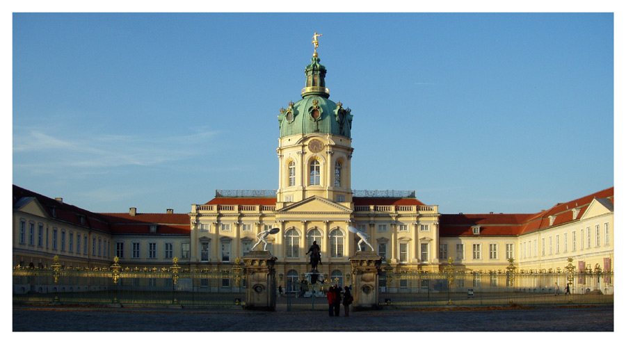 Licht und Schatten am Schloß Charlottenburg