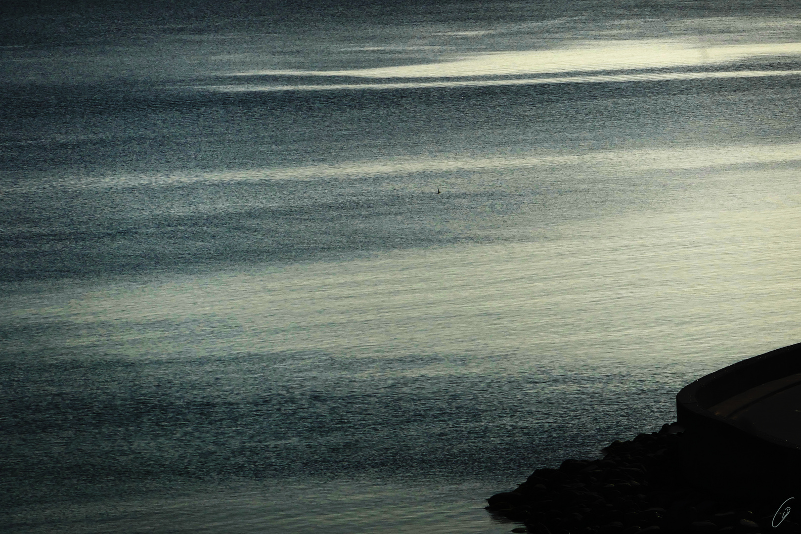 Licht und Schatten auf dem Meer