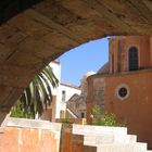 Licht und Schatten im Kloster