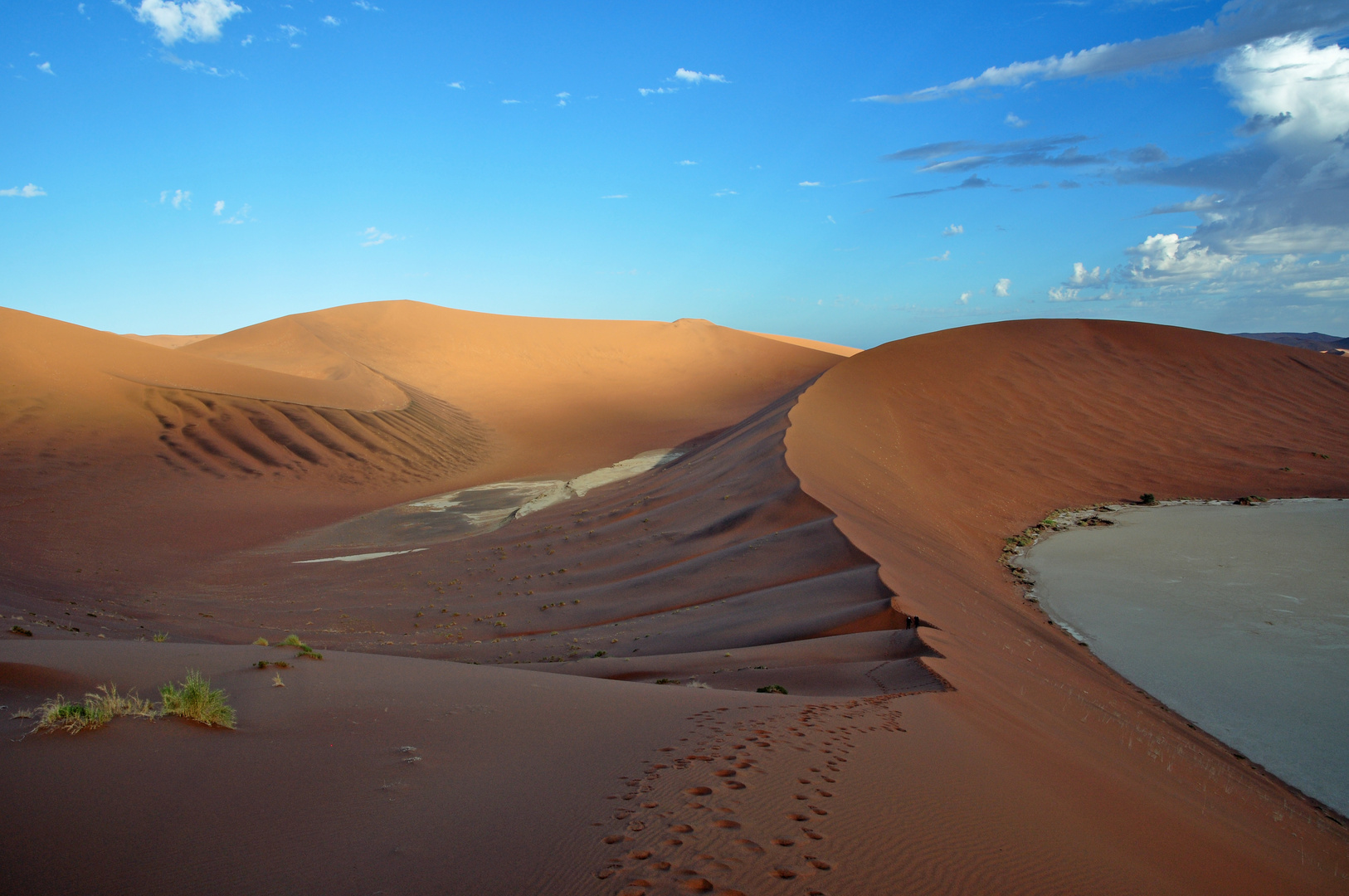 Licht und Schatten in der Namib
