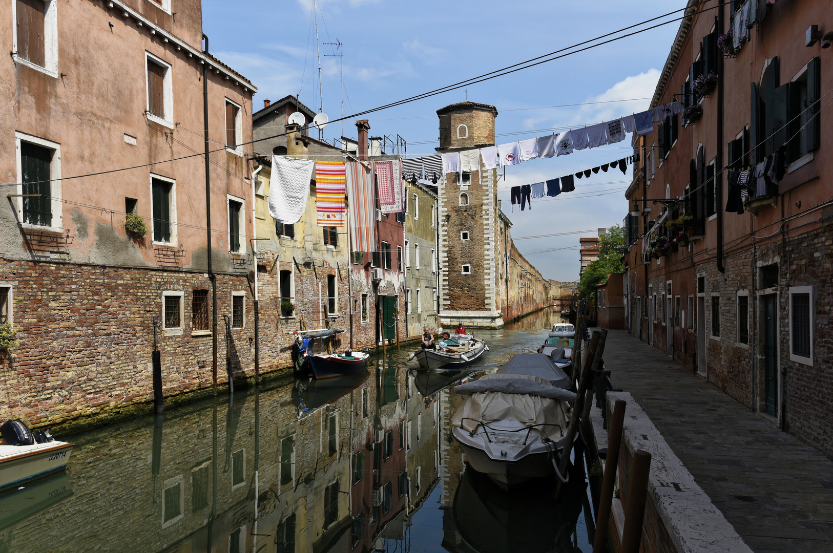 Licht und Schatten in Venedig-  DIENSTAG IST SPIEGELTAG