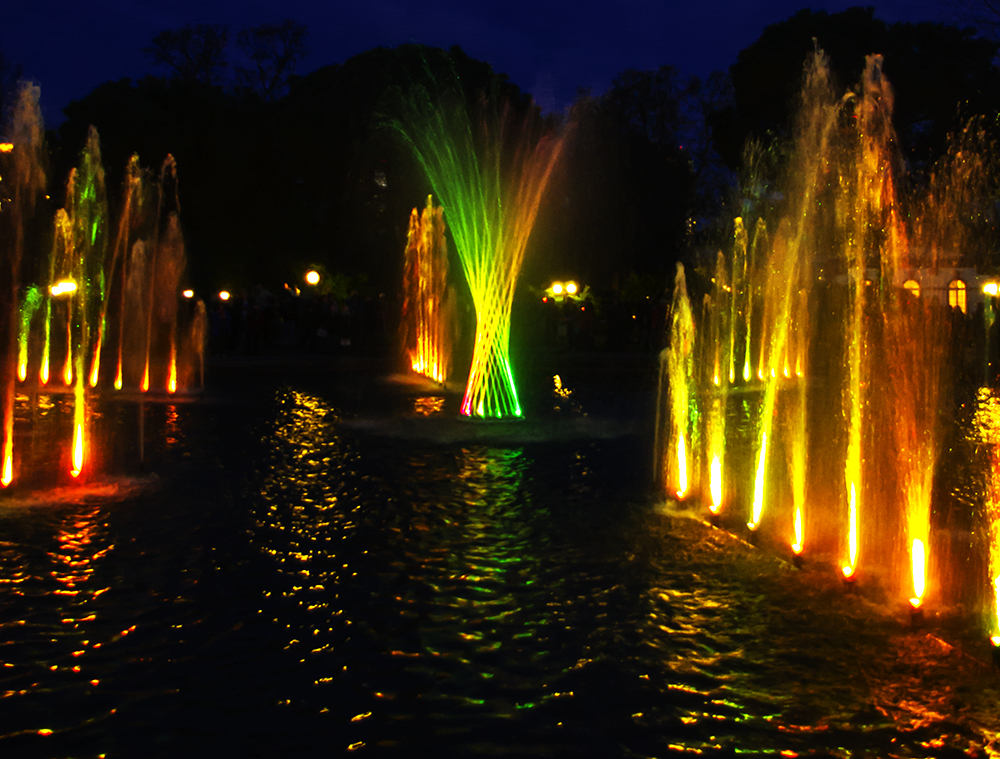 Licht und Wasser bei Nacht die Erste