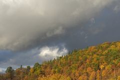 Licht- und Wetterkapriolen über dem Pfingstberg 02