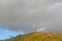 Licht- und Wetterkapriolen über dem Pfingstberg 03