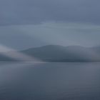 Lichtblick nach einem Unwetter am Loch Snizort, Skye, Schottland