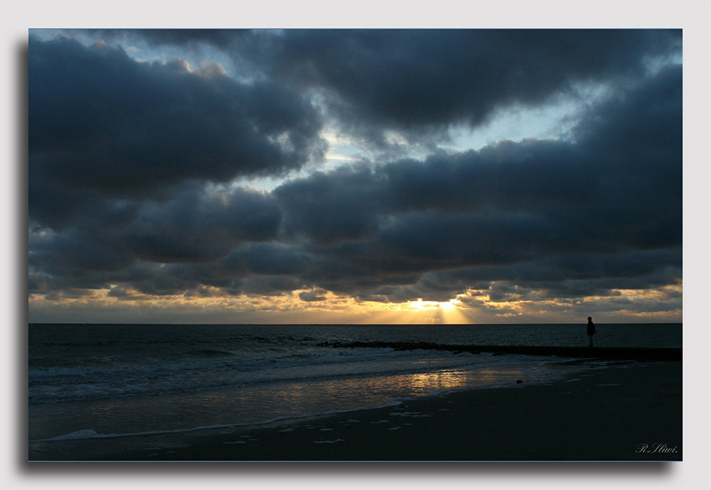 Lichtblicke über der Nordsee