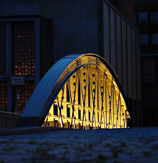 Lichtbrücke