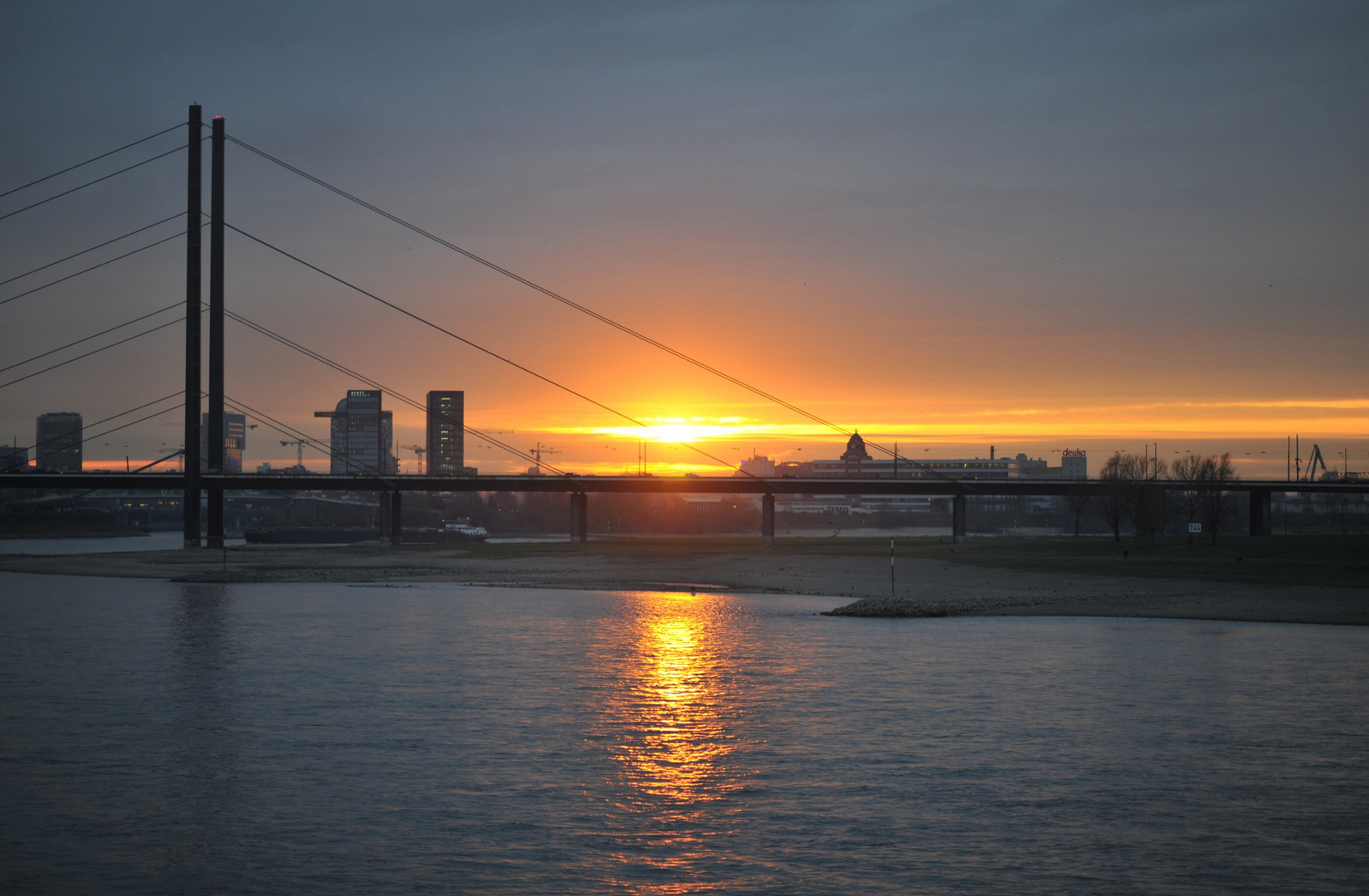 Lichtbrücke