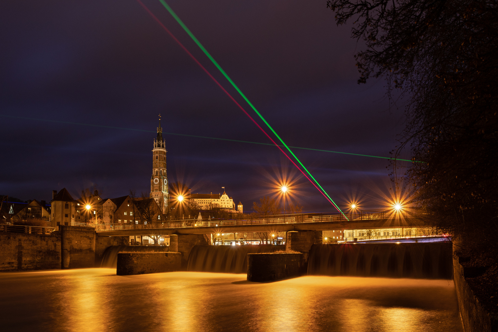 Lichtbrücken über Landshut