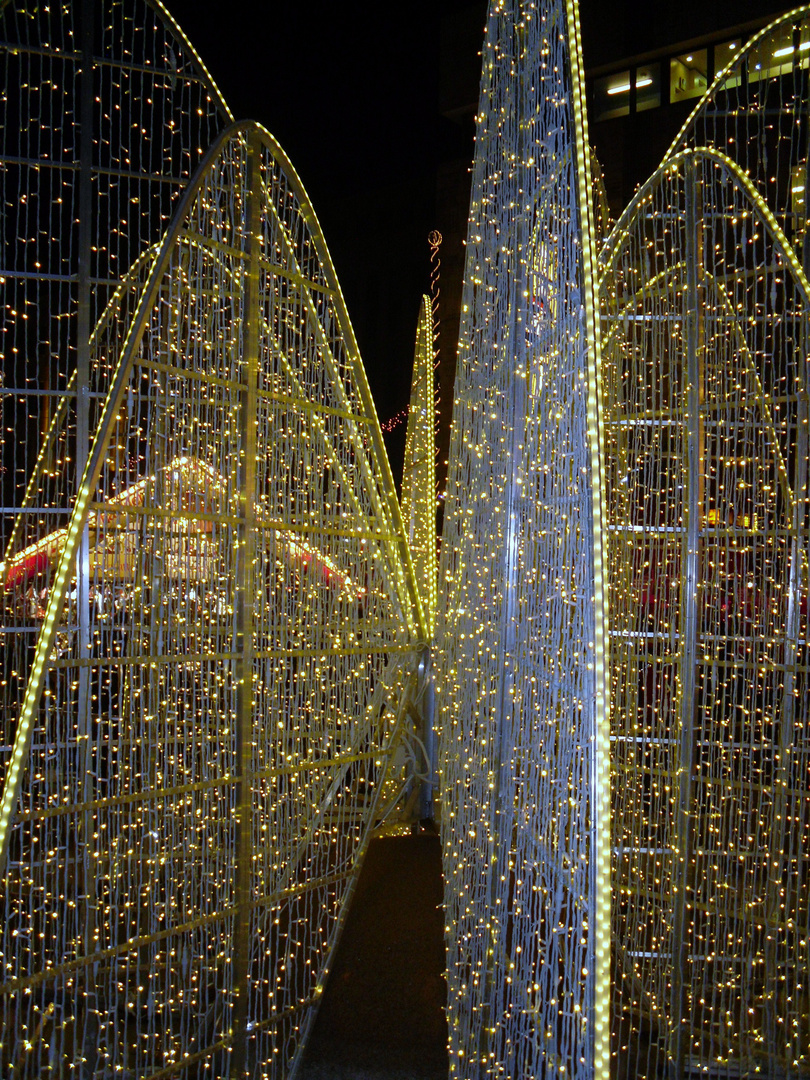 Lichtbrunnen Internationaler Weihnachtsmarkt Essen 2009