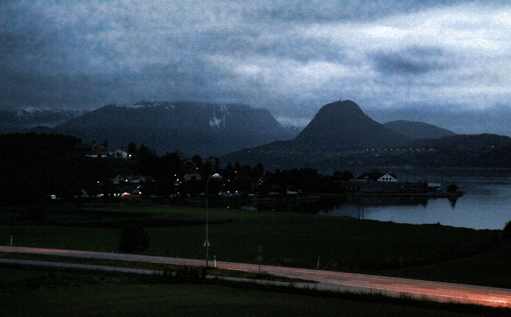 lichter am fjord