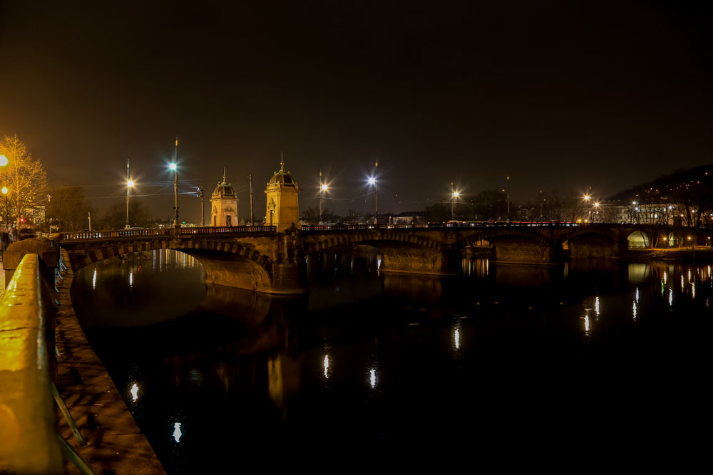 Lichterbrücke